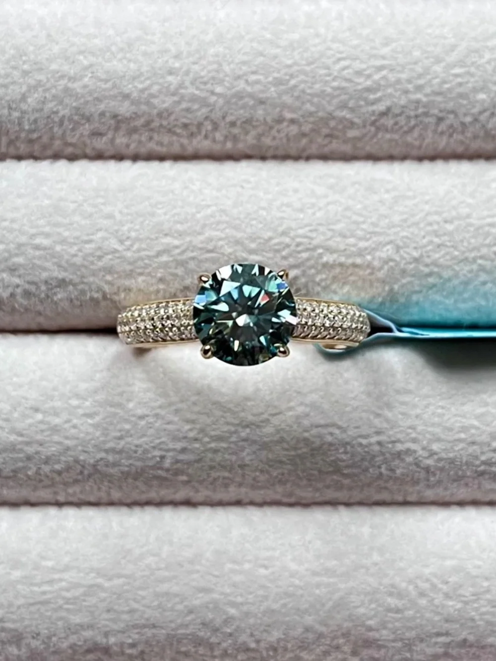 R124 | Teal Moissanite Cathedral Setting Ring